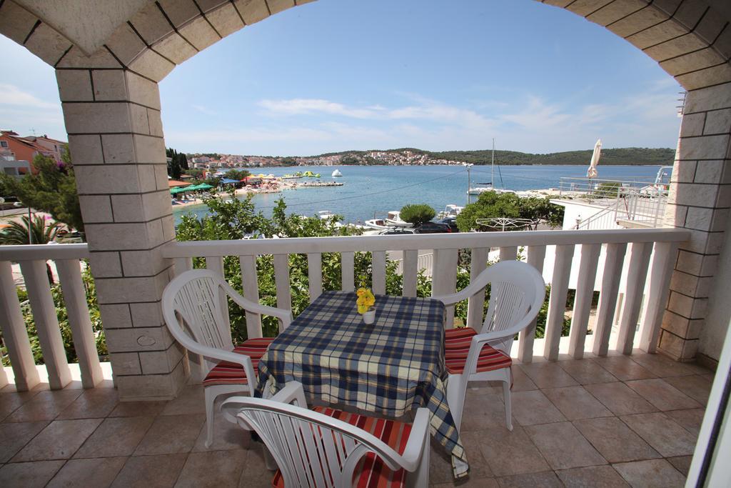 Apartments Mjm Trogir Quarto foto